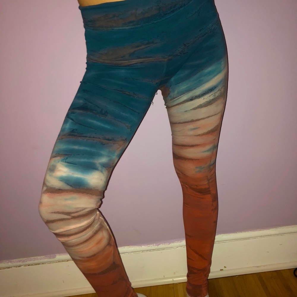 TIE DYE HARDTAIL LEGGINGS